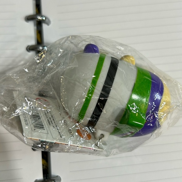 Disney Tsum Tsum‎ - Toy Story Buzz Lightyear Squeezable Scent Keychain Clip NWT - Picture 12 of 13